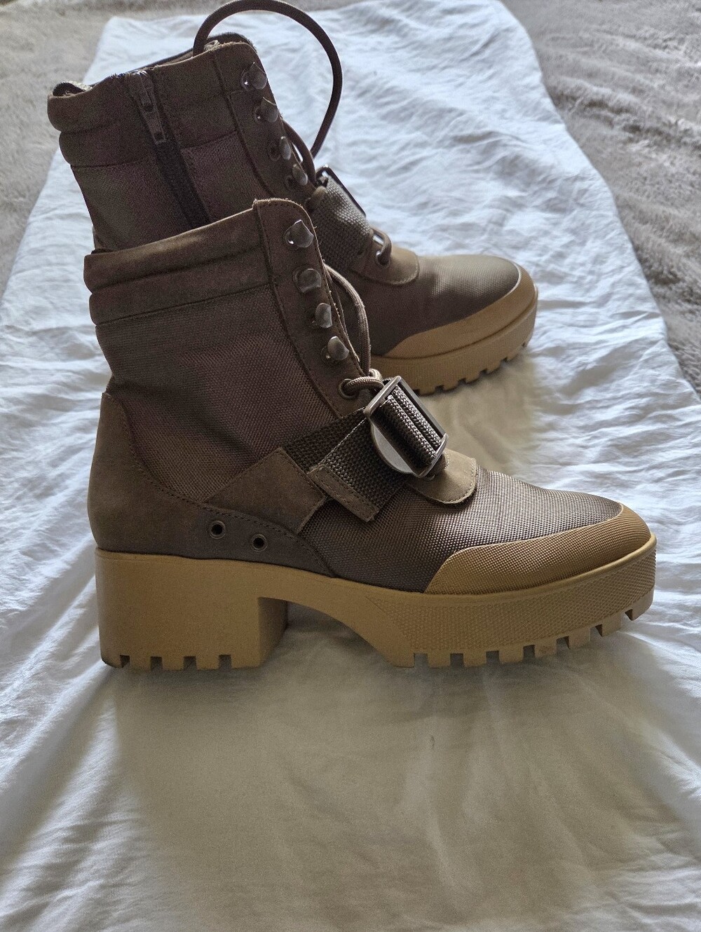 Steve Madden Olive and Tan Lug Heel Combat Boots 8.5